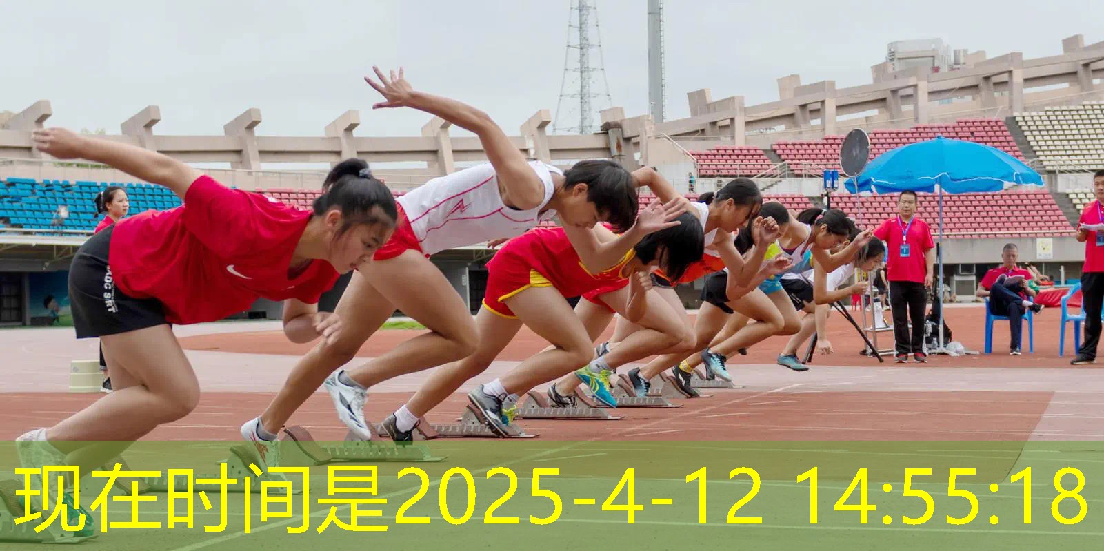 网球拍一拍是什么歌 网球拍一拍是什么歌